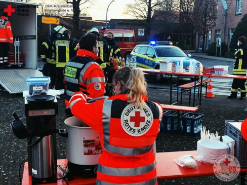 [Einsatz Einsatzzug] Gebäudebrand in Hesedorf
