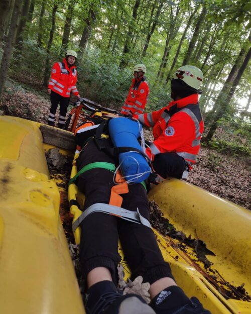 Dienstabend Rettung aus unwegsamen Gelände